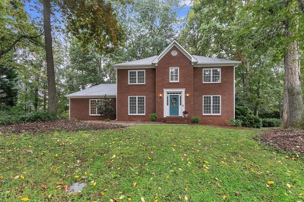 4 bedroom, 3 bathroom, 2,604 sq ft single family residence sold at 2578 Settlers Court, Snellville, GA 30078