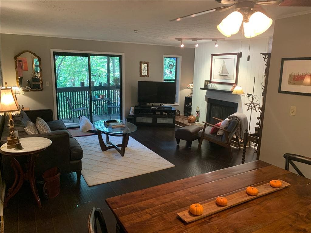 2608 Cumberland Court, Smyrna, GA 30080 — most recent listing photo