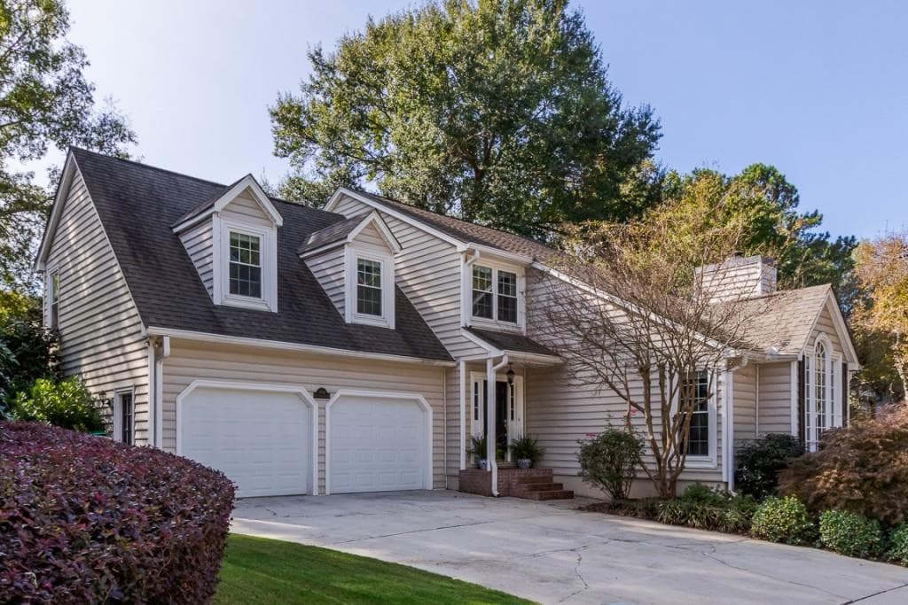 1099 Dunbarton Trace, Brookhaven, GA 30319 — most recent listing photo