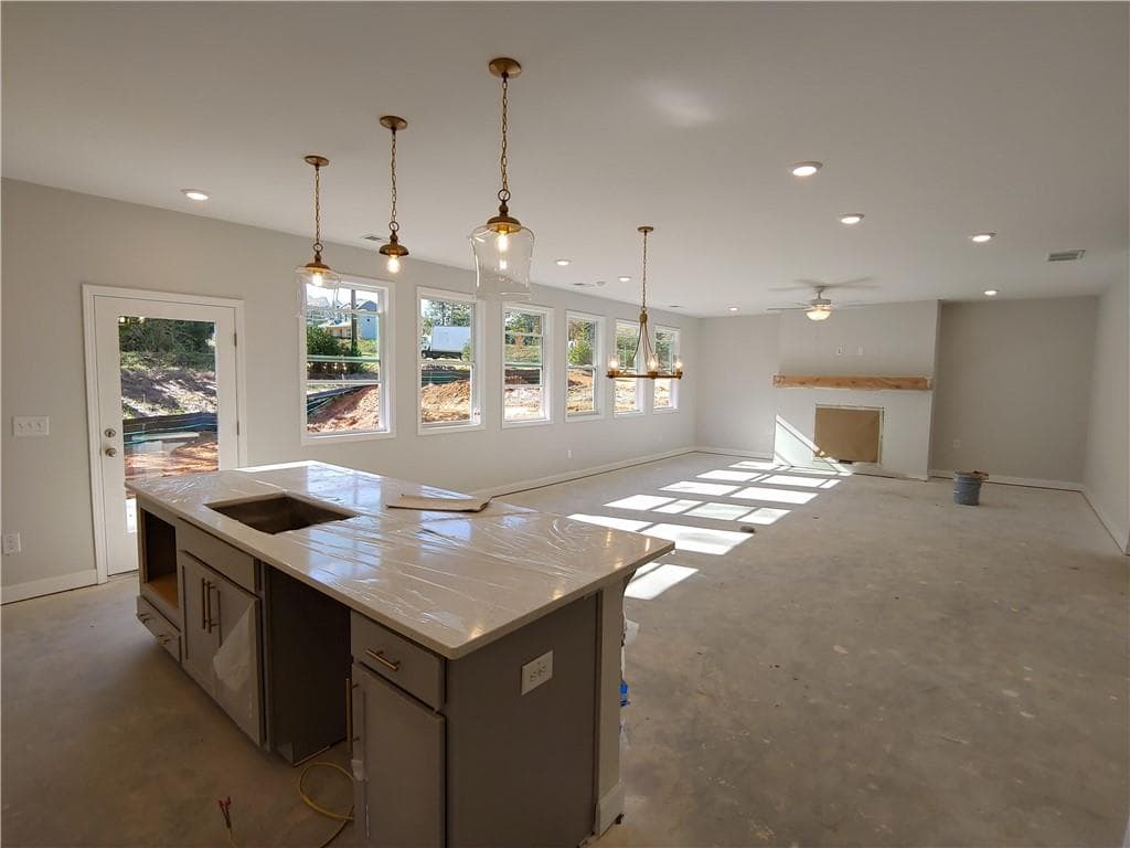 512 Cresentry Brook, Smyrna, GA 30082 — most recent listing photo