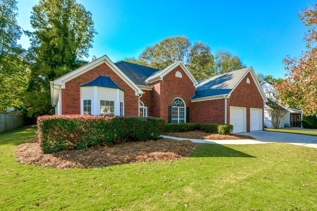 3 bedroom, 2 bathroom, 1,867 sq ft single family residence sold at 1568 Vine Leaf Drive, Powder Springs, GA 30127