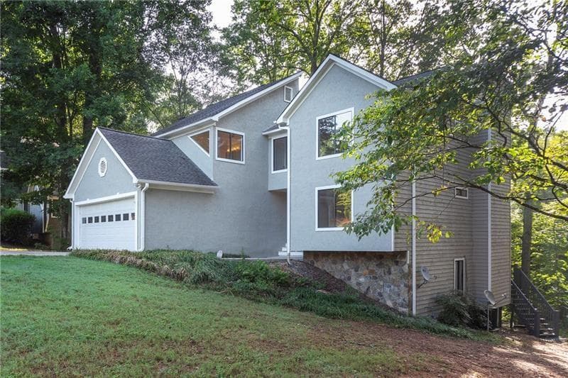 360 Hunt River Way, Suwanee, GA 30024 — most recent listing photo