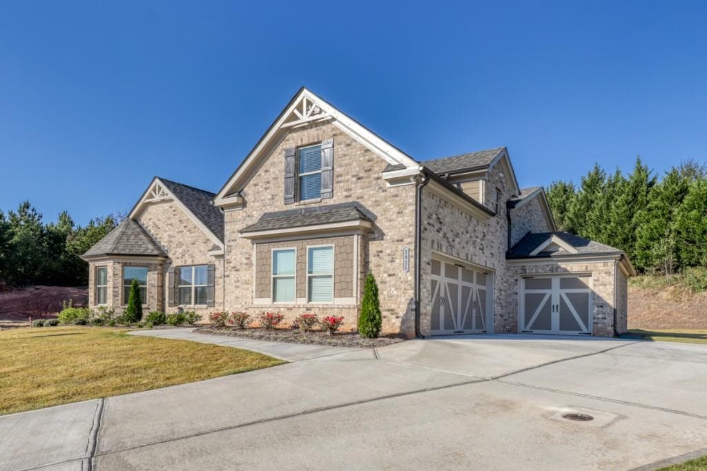 3925 Sky River Court, Cumming, GA 30040 — most recent listing photo