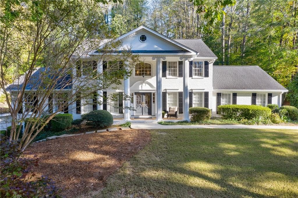 2207 Spalding Drive, Sandy Springs, GA 30350 — most recent listing photo