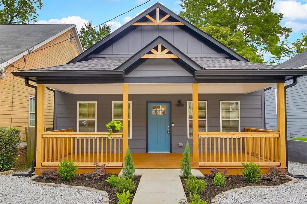 3 bedroom, 2 bathroom, 1,748 sq ft single family residence sold at 875 McDaniel Street, Atlanta, GA 30310