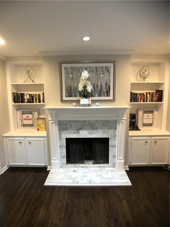 3 bedroom, 4 bathroom, 1,798 sq ft townhouse sold at 14 Ivy Parkway 14, Atlanta, GA 30342