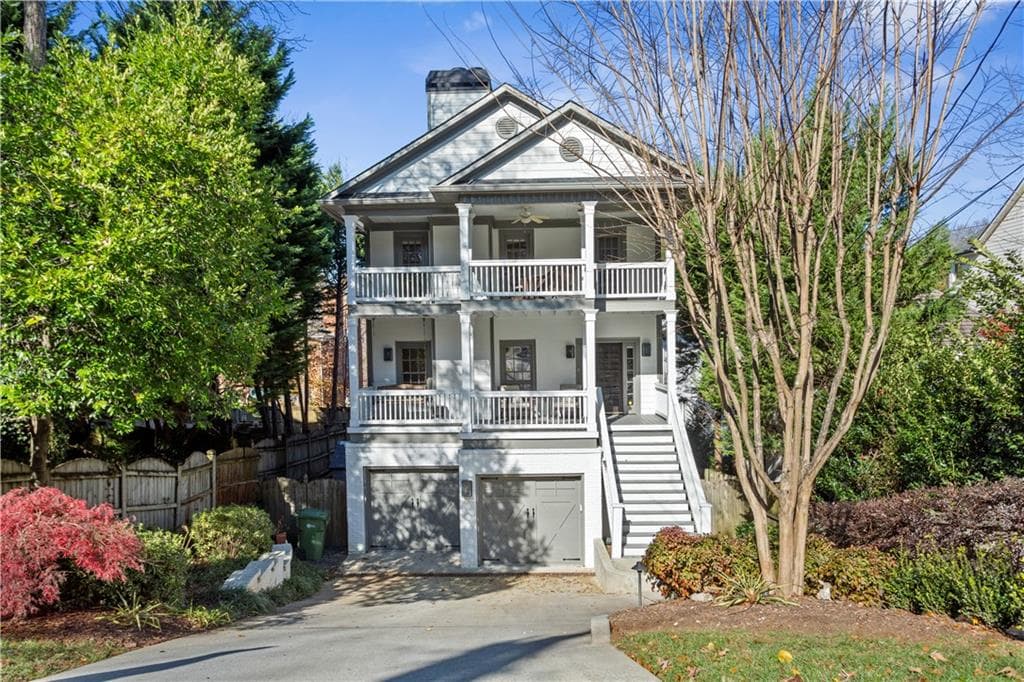 4 bedroom, 4 bathroom, 4,247 sq ft single family residence sold at 39 HONOUR Circle, Atlanta, GA 30305