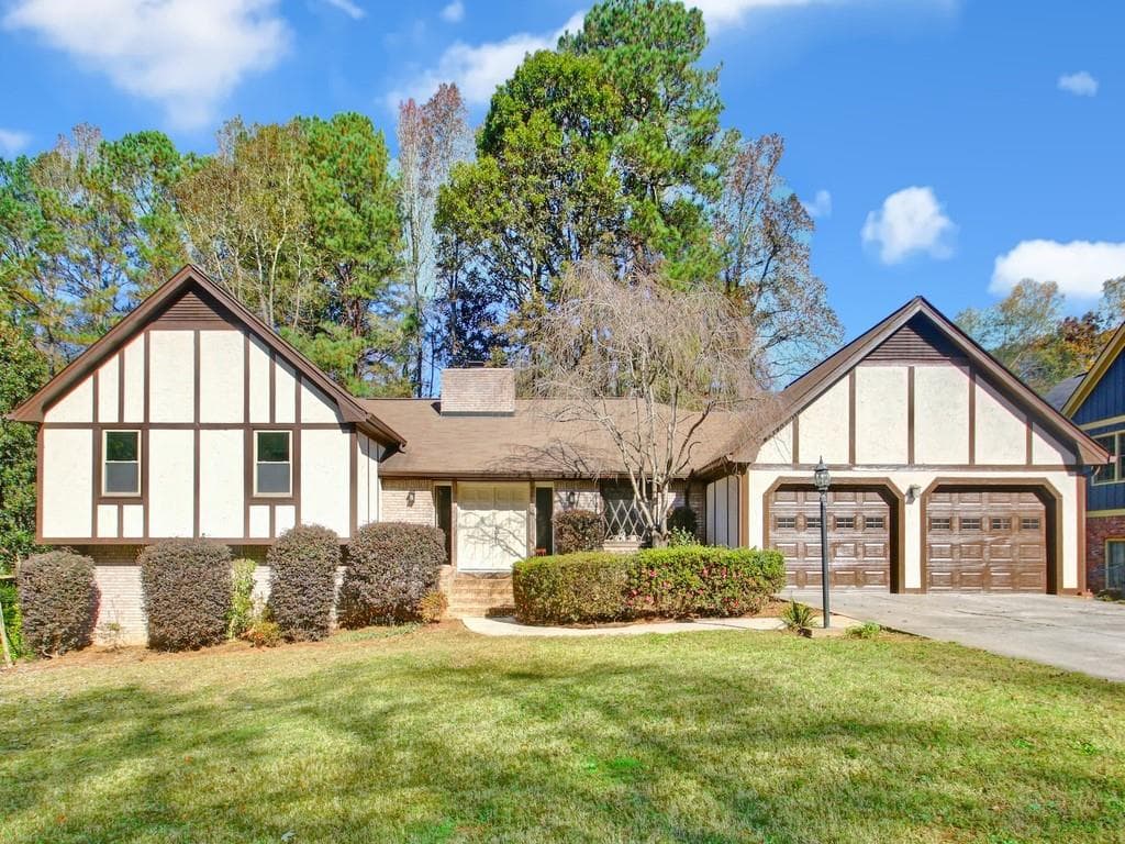 4050 Menlo Way, Atlanta, GA 30340 — most recent listing photo