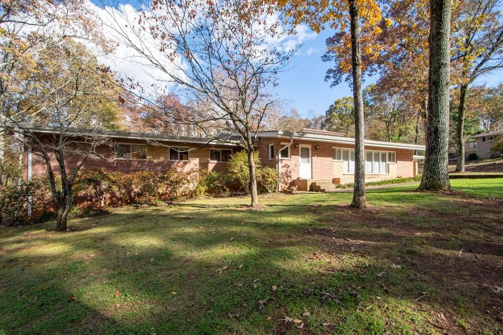 206 Skyland Drive, Cornelia, GA 30531 — most recent listing photo