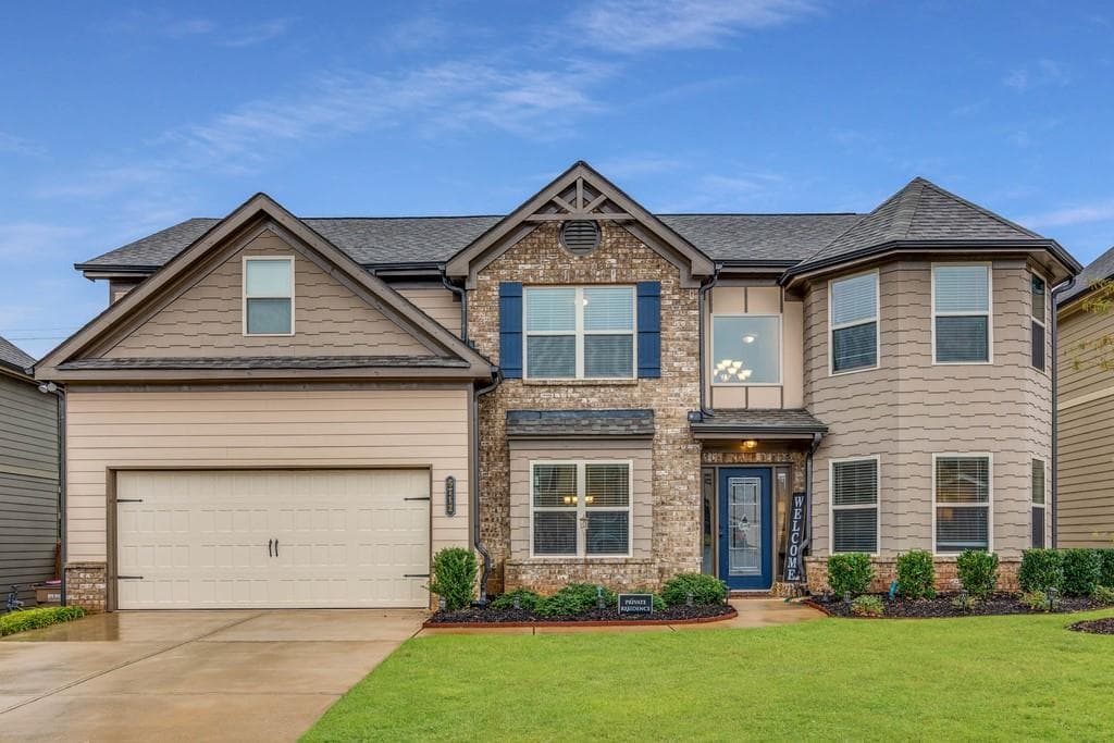 5712 Shore Isle Court, Flowery Branch, GA 30542 — most recent listing photo