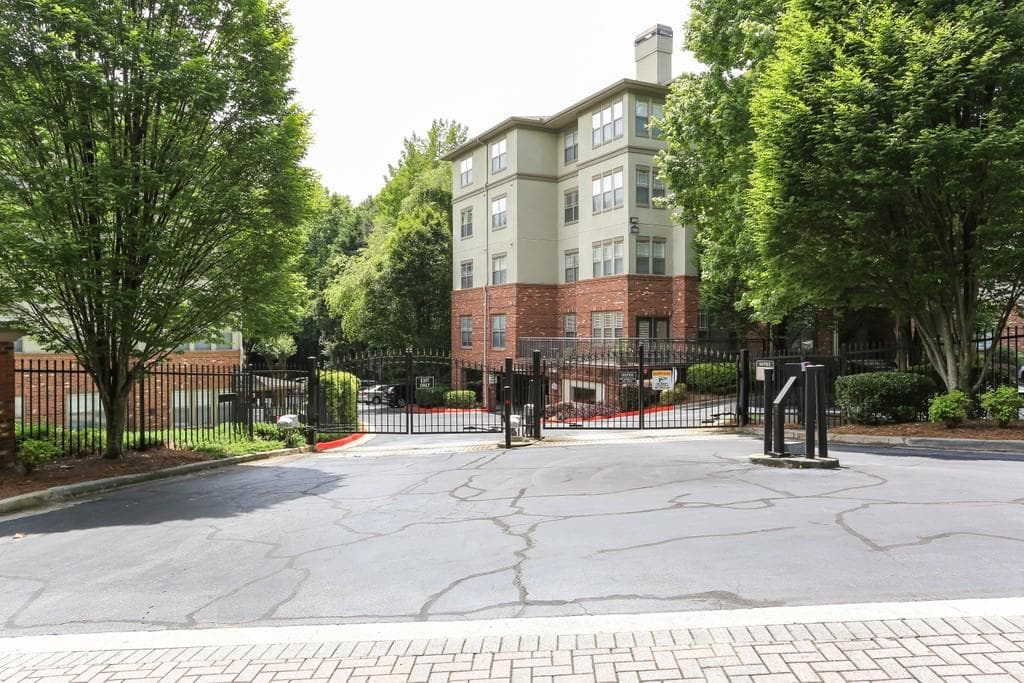 5559 Glenridge Drive 1408, Sandy Springs, GA 30342 — most recent listing photo