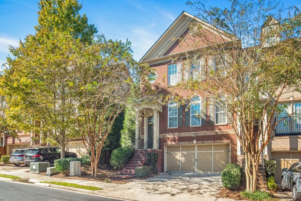 2848 NE Overlook Court, Atlanta, GA 30324 — most recent listing photo