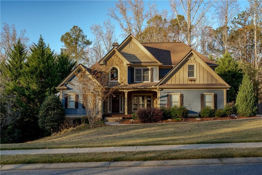 5 bedroom, 4 bathroom, 4,526 sq ft single family residence sold at 137 ROYAL OAKS Drive, Canton, GA 30115