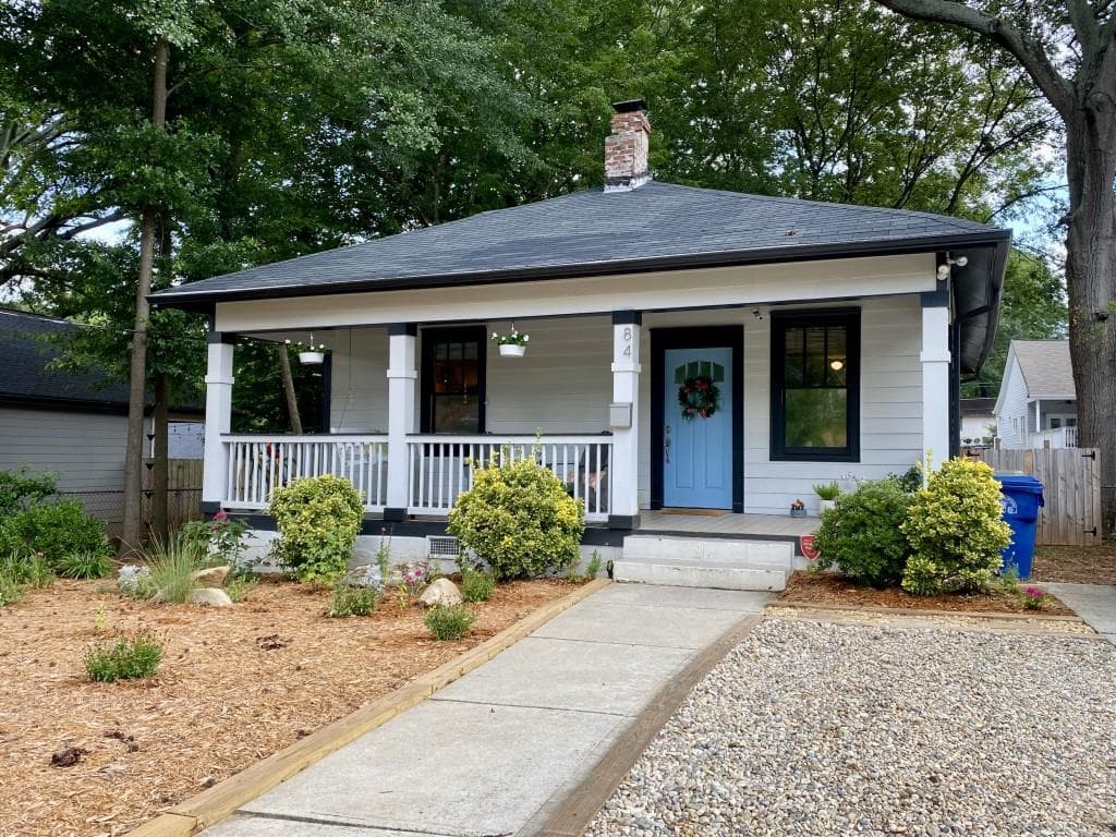 3 bedroom, 2 bathroom, 1,400 sq ft single family residence sold at 84 Vannoy Street, Atlanta, GA 30317