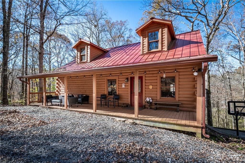 3 bedroom, 2 bathroom, 1,876 sq ft single family residence sold at 324 Sutallee Place, White, GA 30184