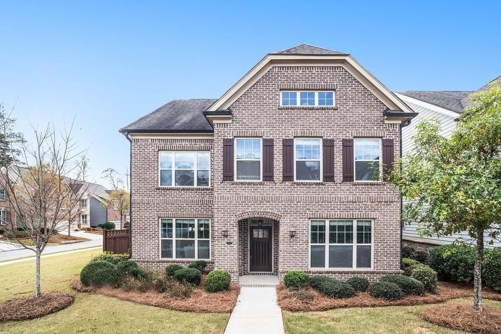 4 bedroom, 4 bathroom, 2,809 sq ft single family residence sold at 729 Park Manor Drive, Smyrna, GA 30082