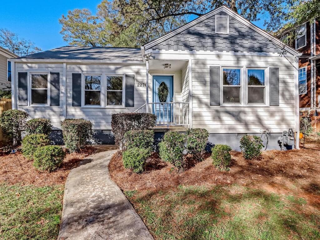2 bedroom, 2 bathroom, 1,031 sq ft single family residence sold at 2270 1st Avenue, Atlanta, GA 30317
