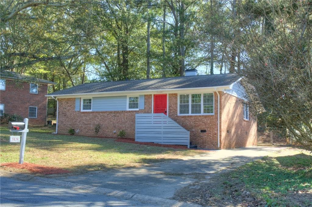 3976 Adamsville Drive, Atlanta, GA 30331 — most recent listing photo