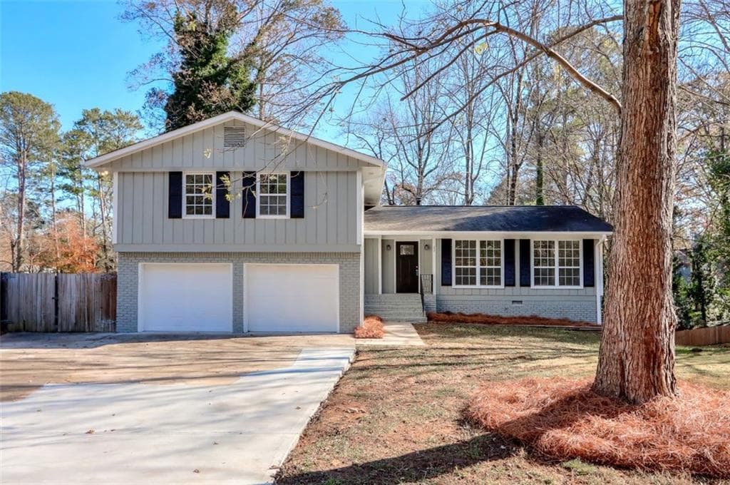 27 Shadowlawn Road, Marietta, GA 30067 — most recent listing photo
