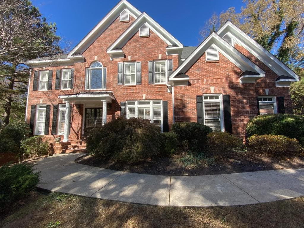 6000 Tangletree Drive, Roswell, GA 30075 — most recent listing photo