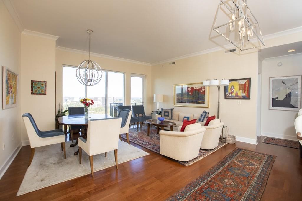 3 bedroom, 3 bathroom, 2,063 sq ft condominium sold at 2950 Mount Wilkinson Parkway 806, Atlanta, GA 30339