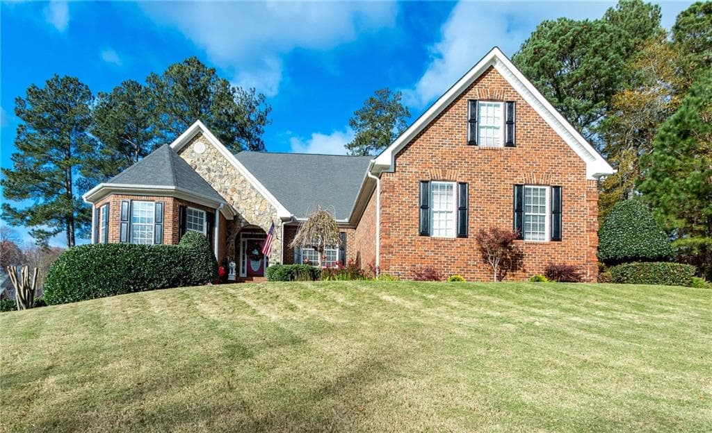 3 bedroom, 4 bathroom, 3,108 sq ft single family residence sold at 601 Ashtonberry Point, Loganville, GA 30052