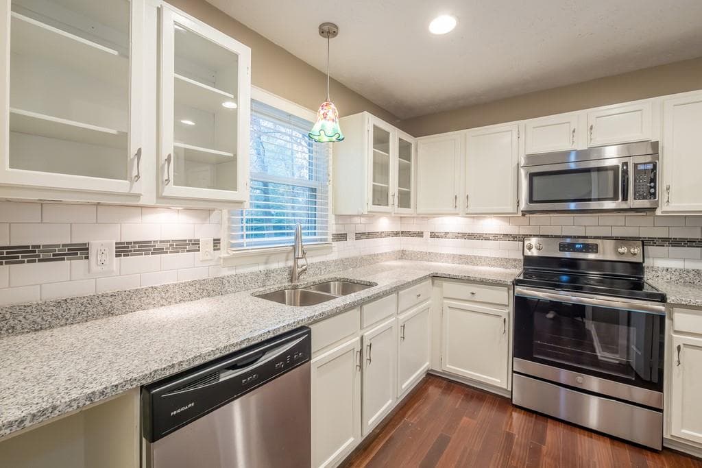 605 Wedgewood Drive, Alpharetta, GA 30009 — most recent listing photo