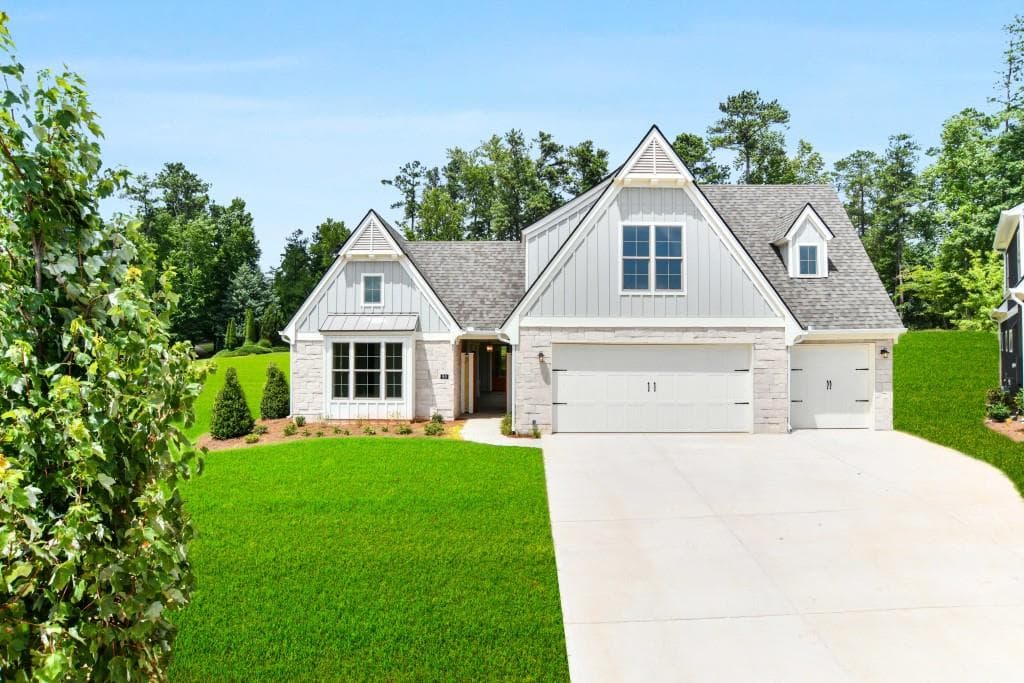 305 Arbor Garden Circle, Newnan, GA 30265 — most recent listing photo