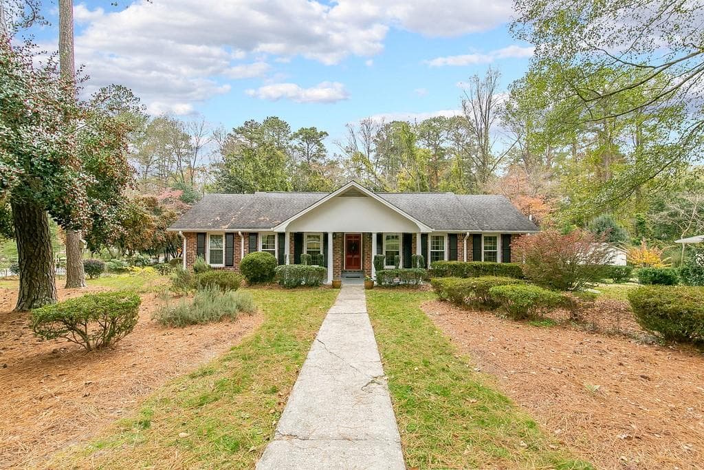 3 bedroom, 2 bathroom, 1,877 sq ft single family residence sold at 3184 Embry Hills Drive, Atlanta, GA 30341