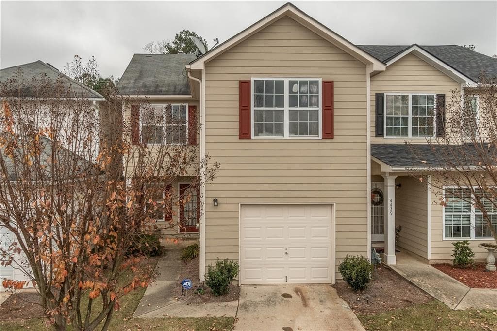 4 bedroom, 3 bathroom, 1,472 sq ft single family residence sold at 4437 Plum Frost Court, Oakwood, GA 30566