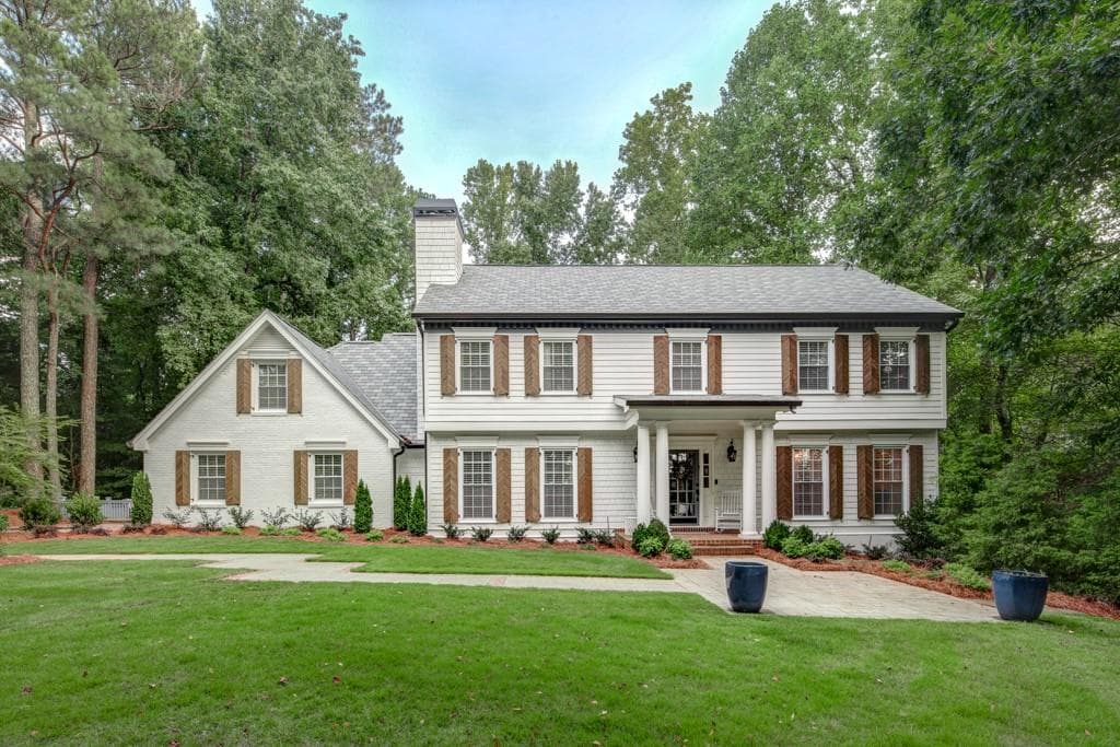 6 bedroom, 6 bathroom, 6,200 sq ft single family residence sold at 170 Burdette Road, Atlanta, GA 30327