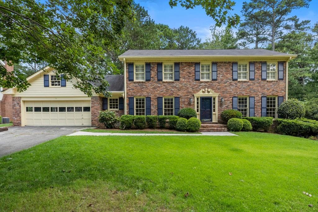 4739 Shadow Bend, Dunwoody, GA 30338 — most recent listing photo