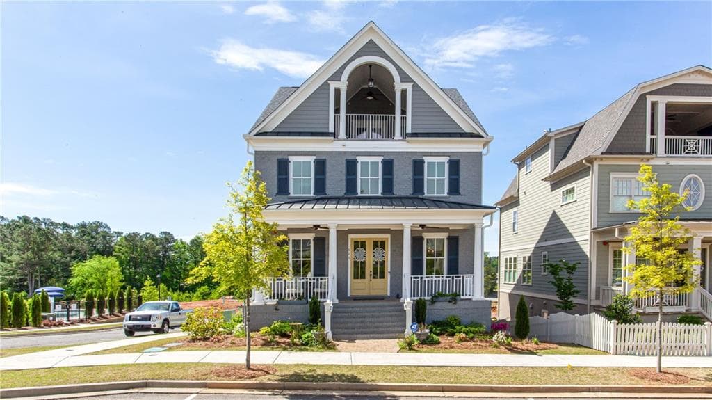 5 bedroom, 5 bathroom, 4,046 sq ft single family residence sold at 521 S Club Drive, Woodstock, GA 30188
