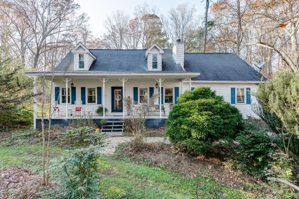 2215 Azalea Drive, Loganville, GA 30052 — most recent listing photo