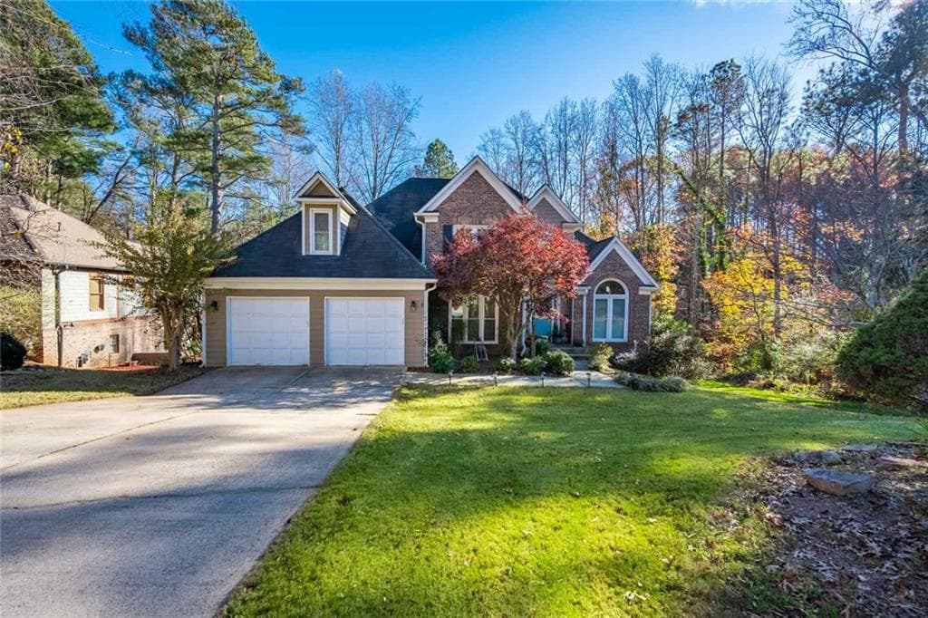 5425 N Hillbrooke Trace, Alpharetta, GA 30005 — most recent listing photo