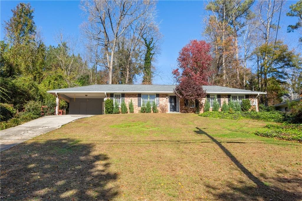 710 E Powderhorn Road, Sandy Springs, GA 30342 — most recent listing photo
