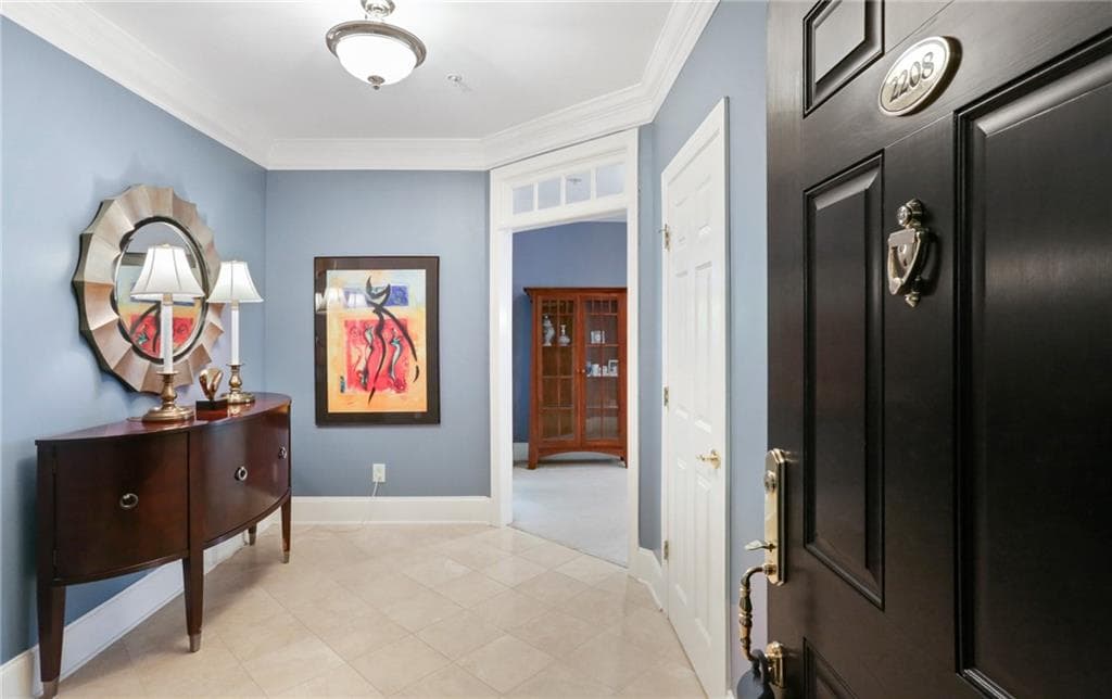 3 bedroom, 2 bathroom, 1,678 sq ft condominium sold at 4100 Paces Walk 2208, Atlanta, GA 30339
