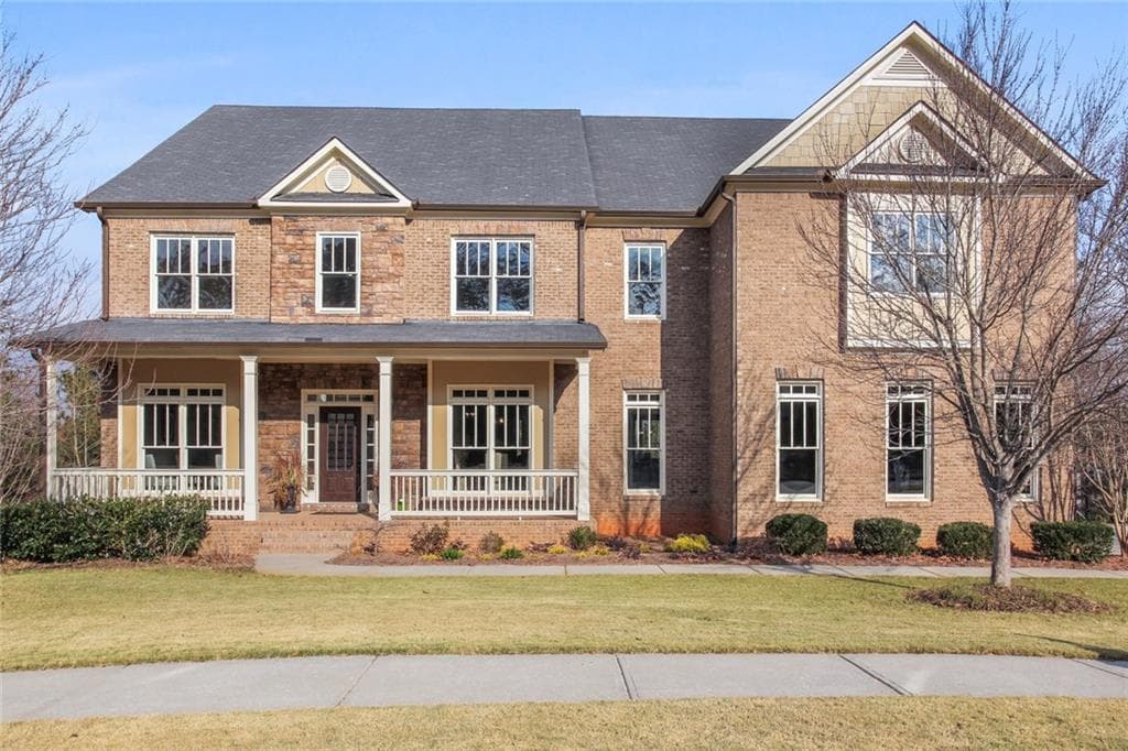 6 bedroom, 7 bathroom, 5,550 sq ft single family residence sold at 1030 Chelsey Way, Roswell, GA 30075