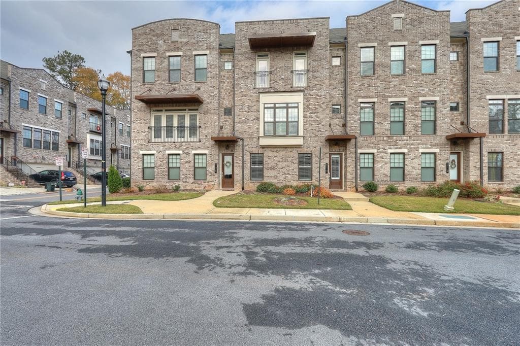 710 Alden Drive, Decatur, GA 30030 — most recent listing photo