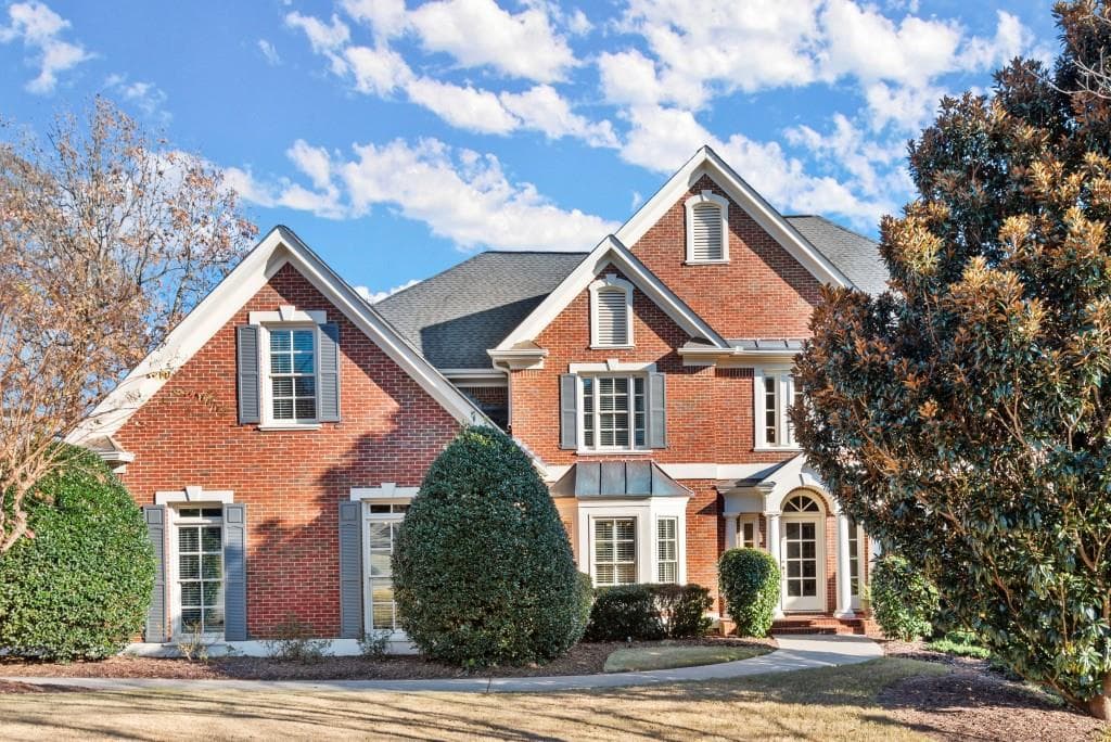 9905 Nature Mill Road, Alpharetta, GA 30022 — most recent listing photo