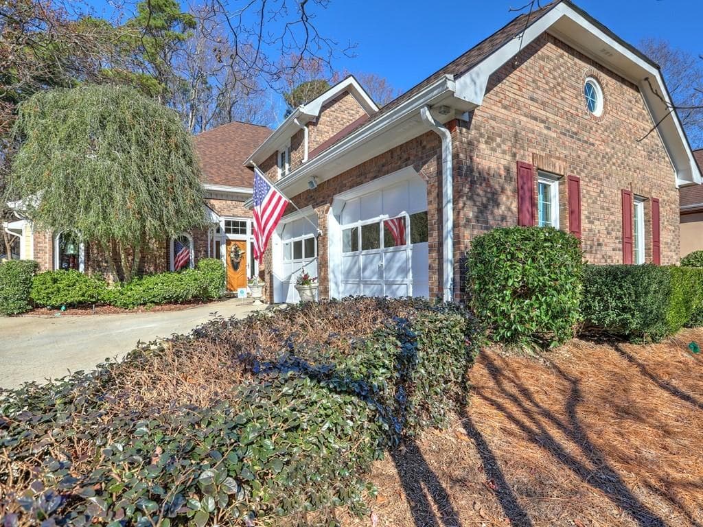 115 N Lakeside Drive, Kennesaw, GA 30144 — most recent listing photo