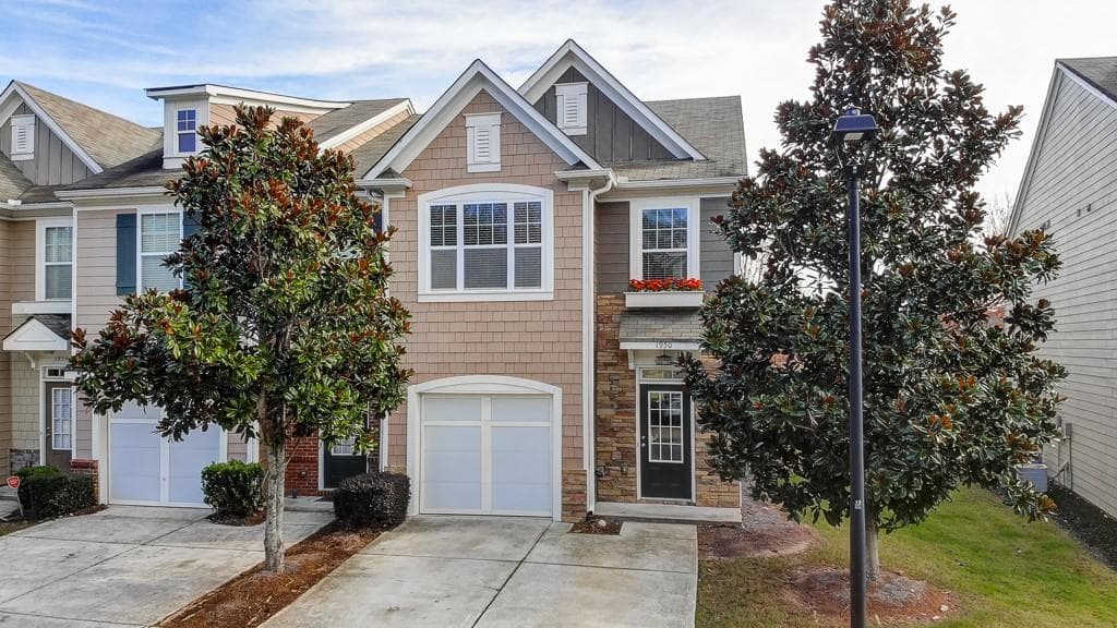 1950 Lakeshore Overlook Circle, Kennesaw, GA 30152 — most recent listing photo
