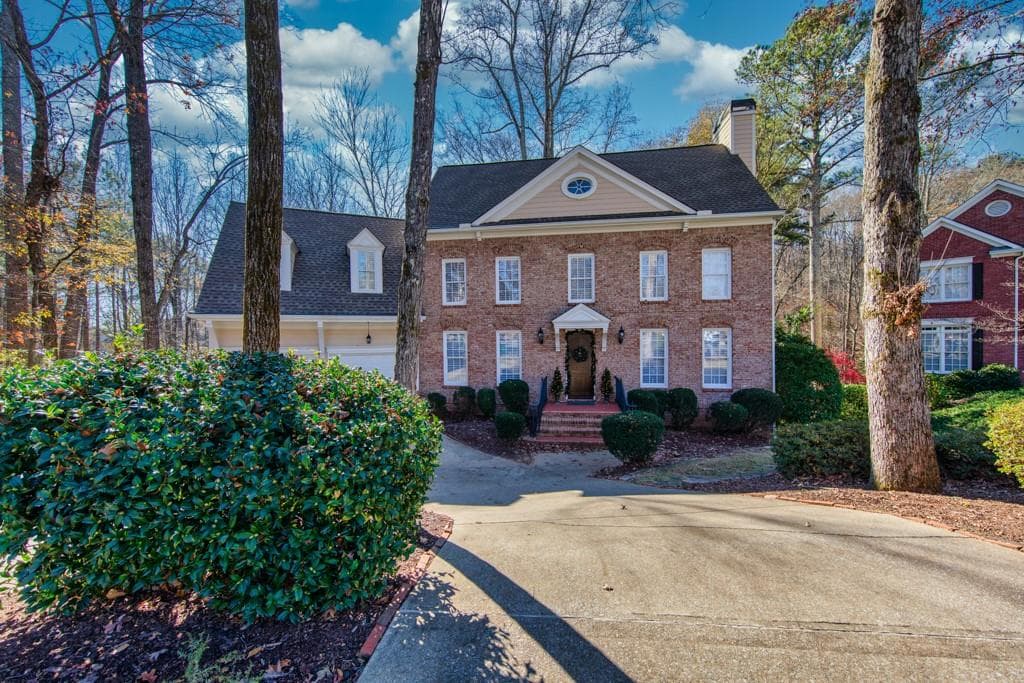 7045 AMBERLEIGH Way, Johns Creek, GA 30097 — most recent listing photo