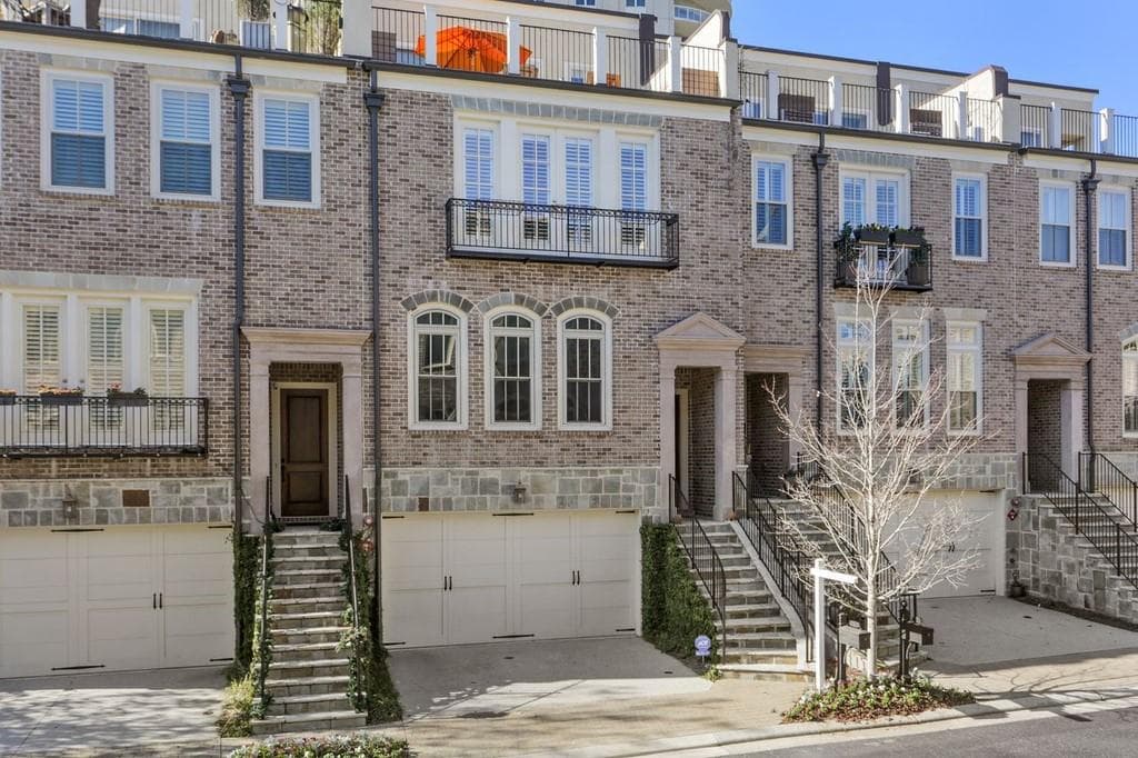 4 bedroom, 5 bathroom, 3,462 sq ft townhouse sold at 58 Sheridan Drive 6, Atlanta, GA 30305