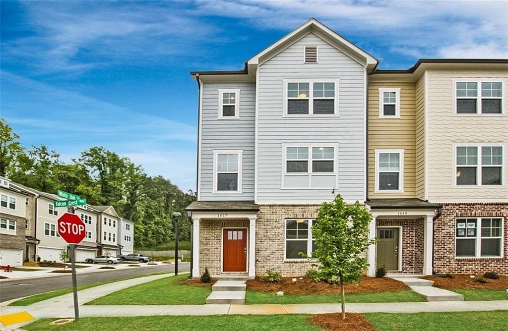 1606 Falcon Crest Way 57, Decatur, GA 30032 — most recent listing photo