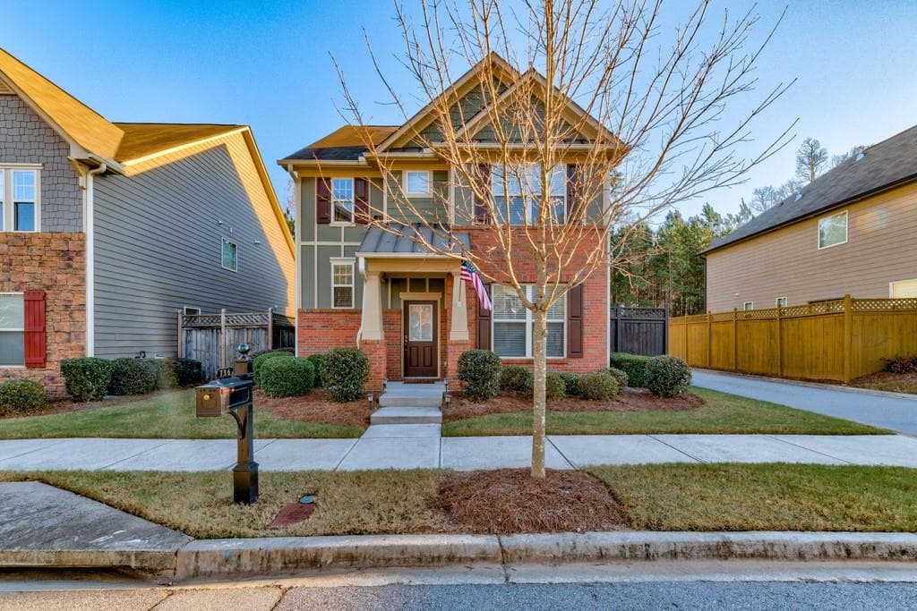 3 bedroom, 3 bathroom, 2,284 sq ft single family residence sold at 736 Village Field Court, Suwanee, GA 30024