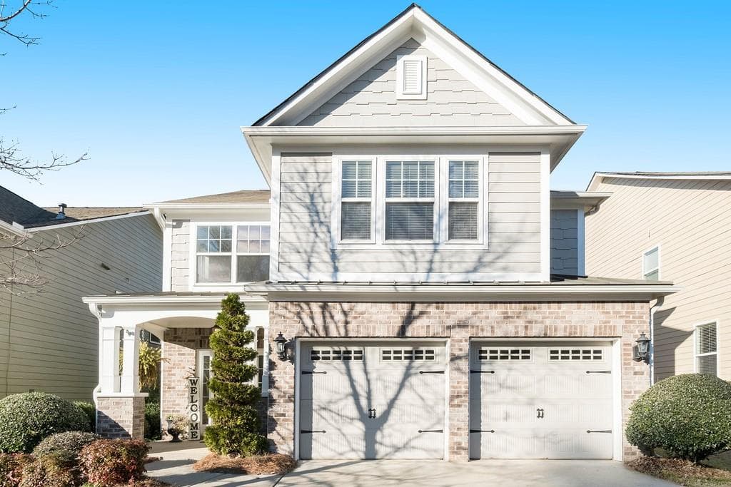 5870 Falls Landing Drive, Cumming, GA 30040 — most recent listing photo