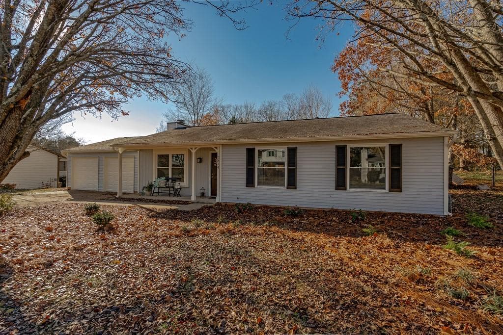 2814 Pine Meadow Drive, Marietta, GA 30066 — most recent listing photo