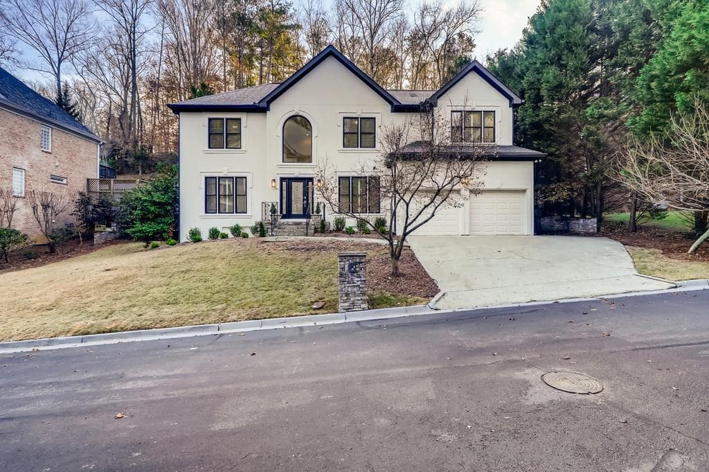 3 bedroom, 3 bathroom, 2,481 sq ft single family residence sold at 12 Wieuca Trace, Atlanta, GA 30342