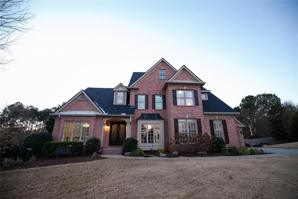 6055 Gaineswood Drive, Roswell, GA 30076 — most recent listing photo